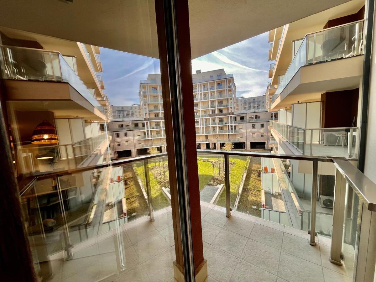 Апартаменты Marina Garden Будапешт Экстерьер фото